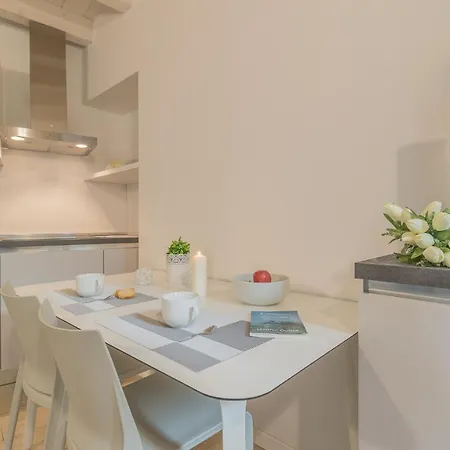 Appartamento Little Nest Flat *